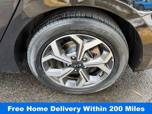 Used 2019 Kia Forte LXS image 12