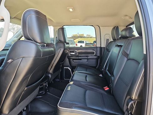 Used 2024 RAM 3500 Laramie image 19