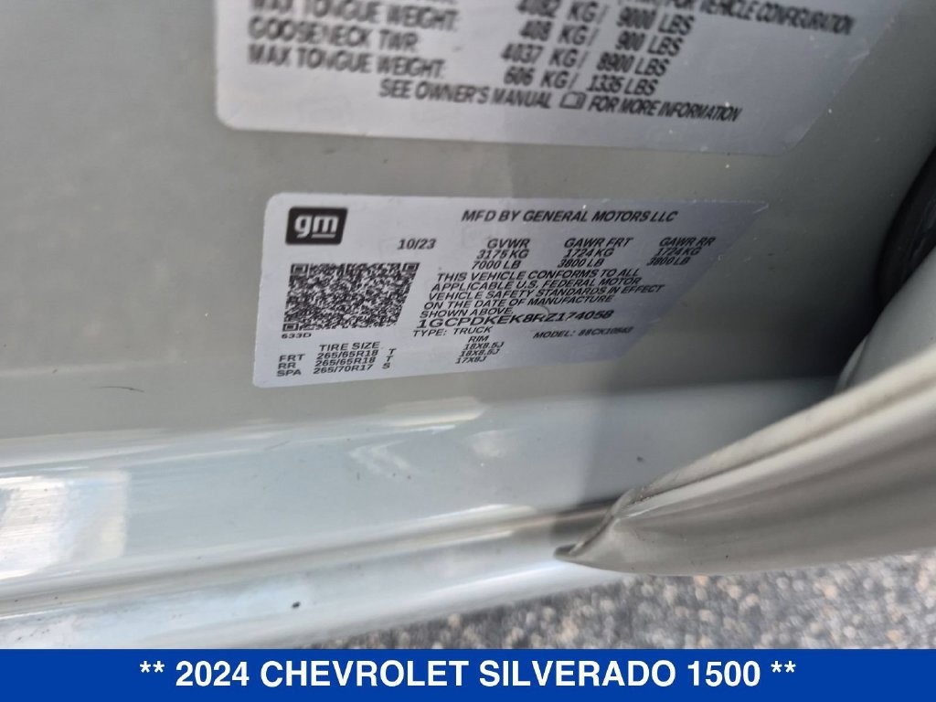 Used 2024 Chevrolet Silverado 1500 LT AWD/4WD image 31