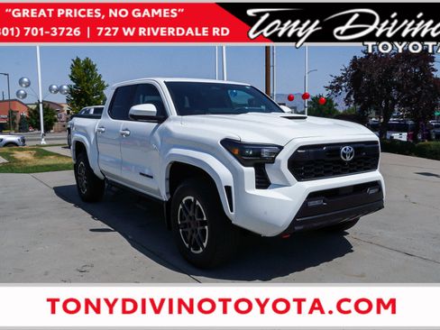Certified 2025 Toyota Tacoma TRD Sport w/ TRD Sport Premium Package AWD/4WD image 1