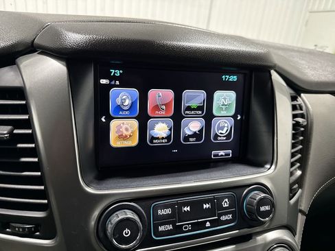 Used 2019 Chevrolet Suburban LT w/ LT Signature Package image 14