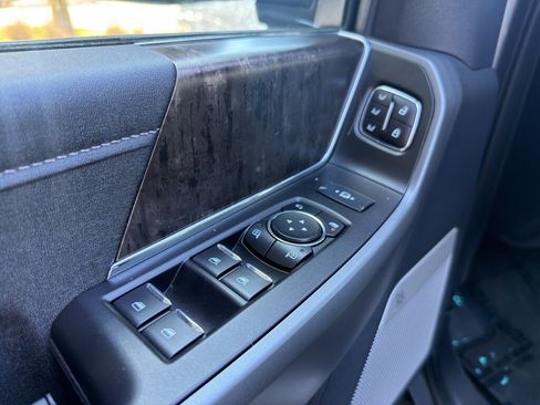 Used 2025 Ford F350 Lariat w/ Camper Package image 21