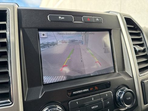 Used 2018 Ford F150 Lariat image 19