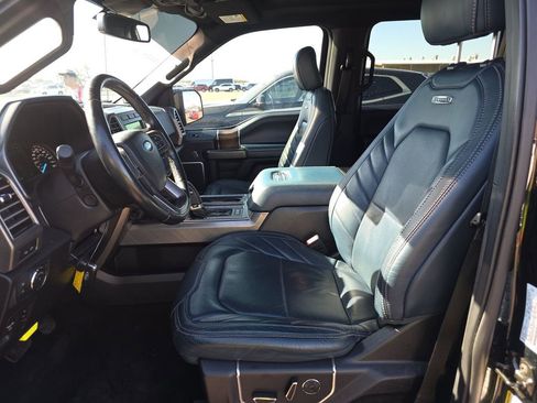 Used 2018 Ford F150 Limited w/ Trailer Tow Package image 9