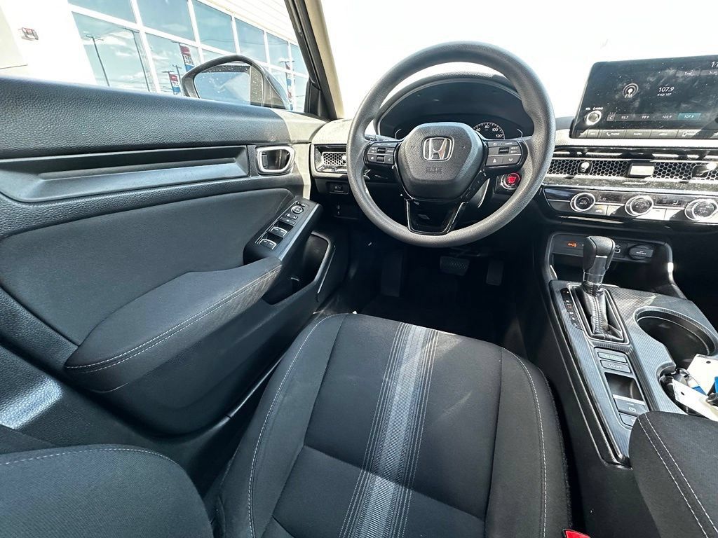 Used 2023 Honda Civic LX image 17