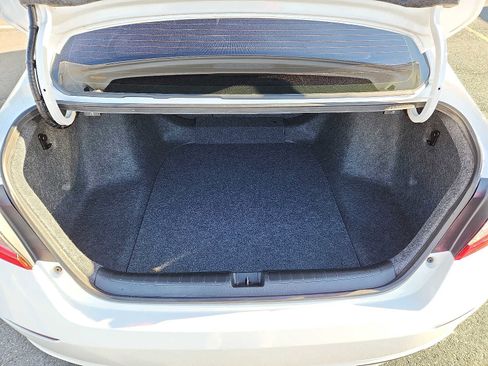 Used 2019 Honda Accord Sport image 27