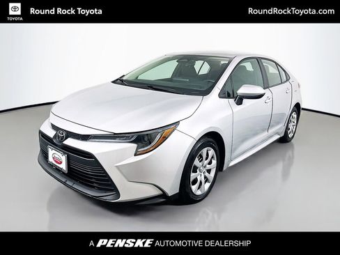 Certified 2024 Toyota Corolla LE image 1
