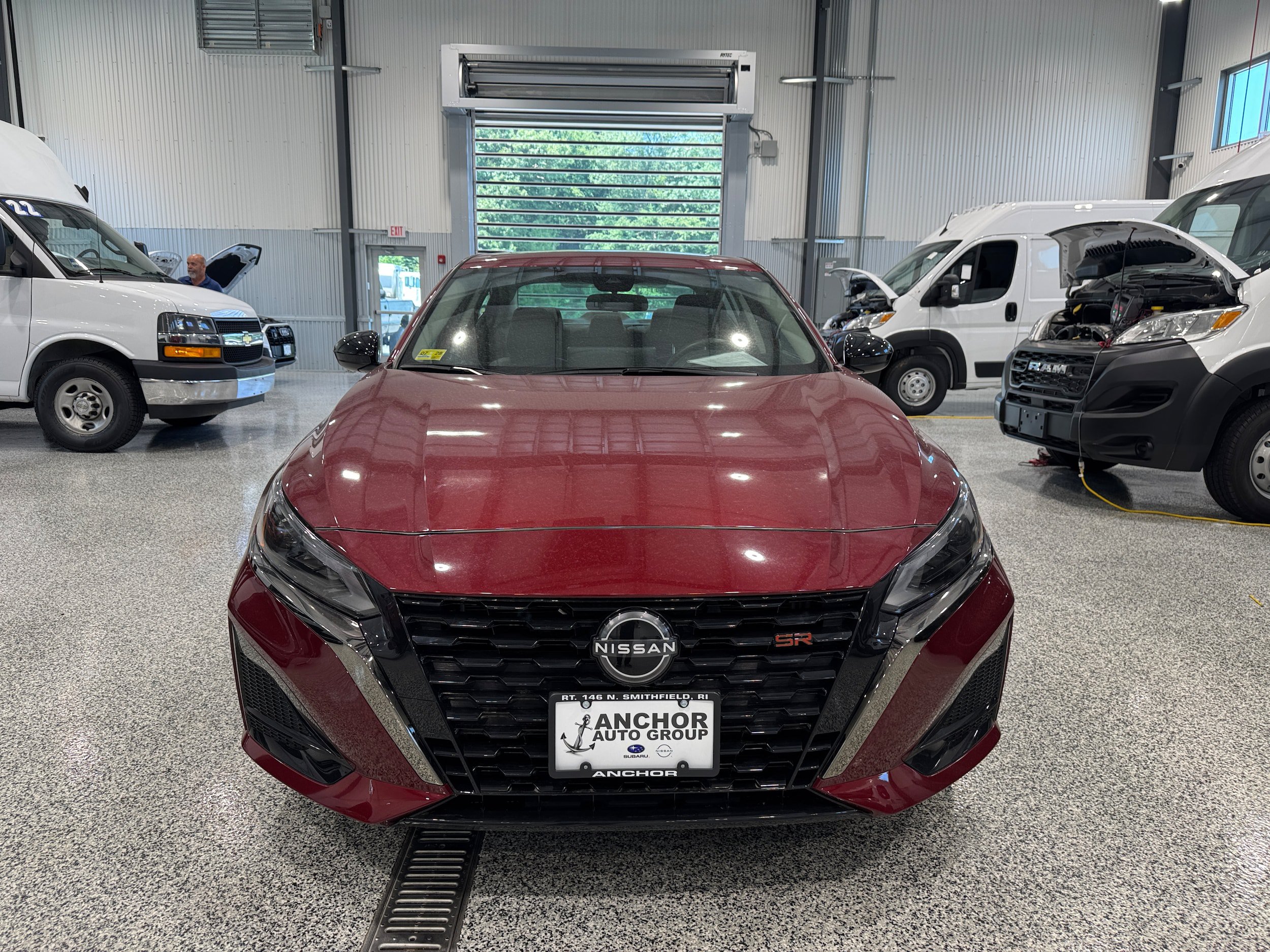 Used 2024 Nissan Altima 2.5 SR w/ SR Premium Package AWD/4WD image 3