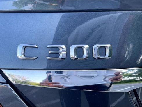 Used 2015 Mercedes-Benz C 300 4MATIC Sedan image 9