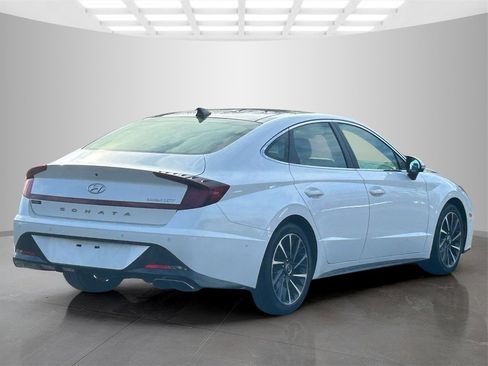 Used 2022 Hyundai Sonata Limited w/ Cargo Package image 5