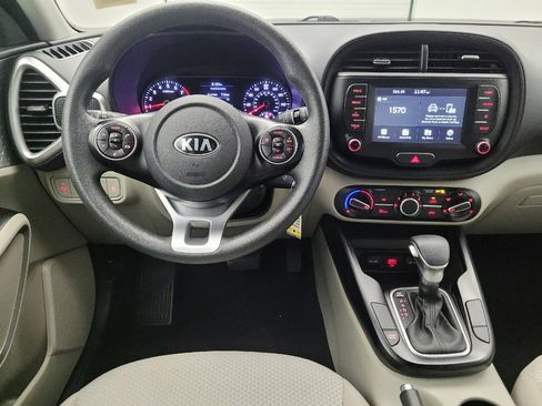 Used 2020 Kia Soul LX image 22