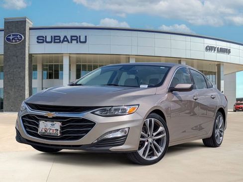 Used 2024 Chevrolet Malibu LT FWD image 1