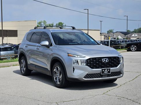 Certified 2023 Hyundai Santa Fe SEL FWD image 2