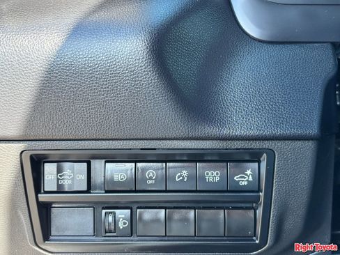 Used 2023 Toyota Tundra SR5 w/ SR5 Convenience Package RWD image 29
