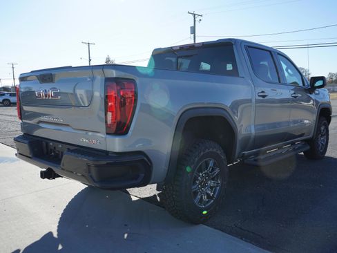 New 2026 GMC Sierra 1500 AT4X image 5