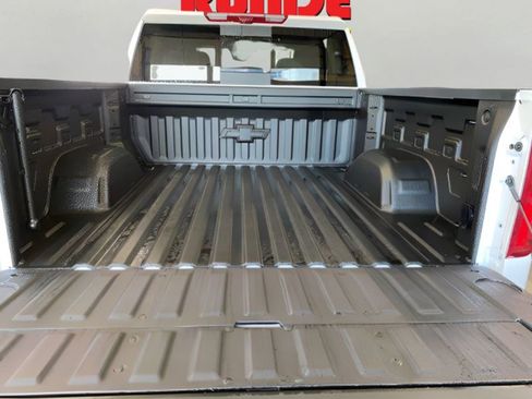 Used 2025 Chevrolet Silverado 1500 High Country w/ High Country Premium Package image 7