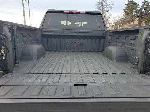 Certified 2023 GMC Sierra 1500 AT4 w/ AT4 Premium Package image 30