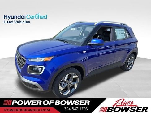 Used 2025 Hyundai Venue Limited FWD image 1