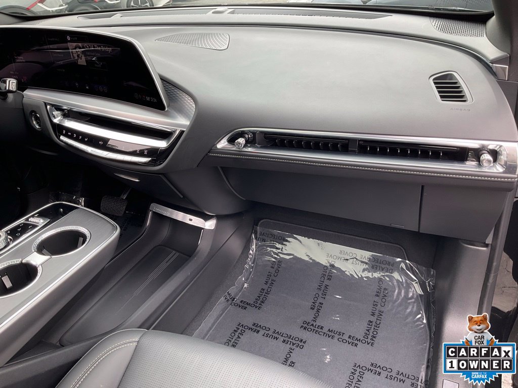 Used 2024 Cadillac Lyriq Sport RWD image 67