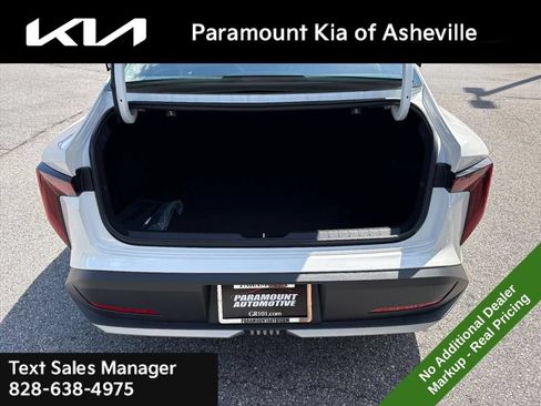 New 2026 Kia K4 FWD image 29