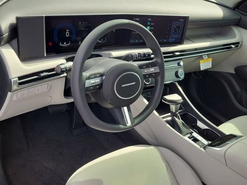 New 2026 Hyundai Tucson SEL FWD image 22