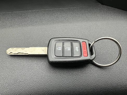 Used 2014 Honda Civic LX image 40