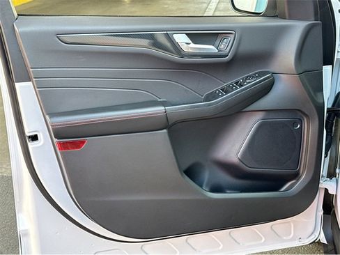 Certified 2024 Ford Escape ST-Line image 36