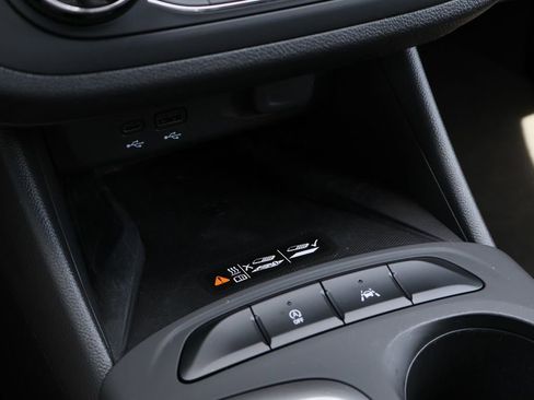 Certified 2024 Buick Envista Preferred w/ Convenience II Package FWD image 20