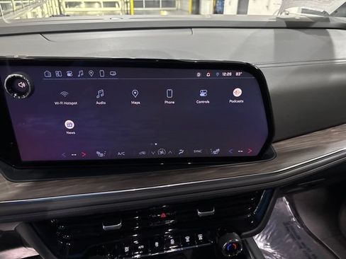 Certified 2025 Chevrolet Tahoe Z71 AWD/4WD image 24