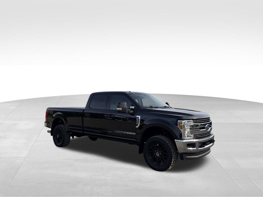 Used 2018 Ford F350 Lariat w/ Lariat Ultimate Package AWD/4WD image 26