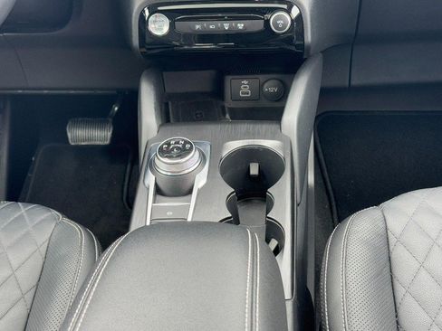 Used 2024 Ford Escape Platinum w/ Premium Technology Package image 14