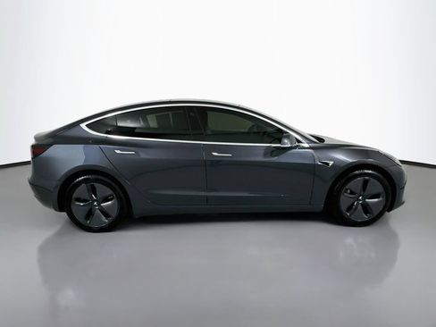 Used 2018 Tesla Model 3 Mid Range RWD image 8