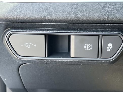 New 2026 Kia K4 FWD image 25