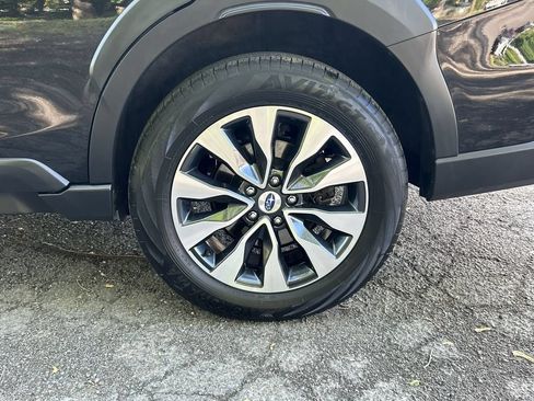 Certified 2023 Subaru Outback Limited XT AWD/4WD image 11