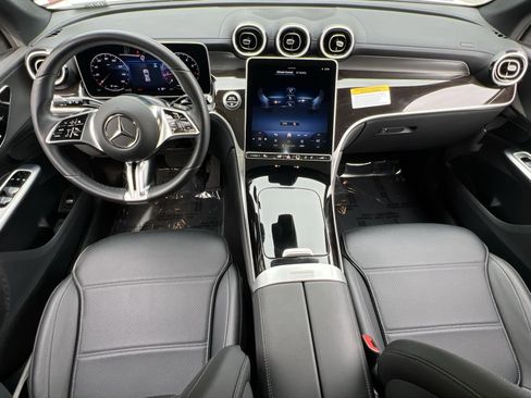 Certified 2025 Mercedes-Benz GLC 300 4MATIC image 26