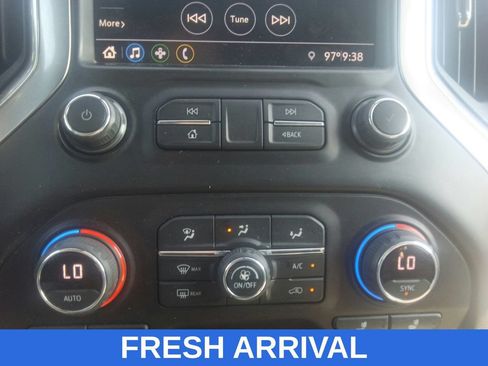Used 2021 Chevrolet Silverado 1500 LT RWD image 28