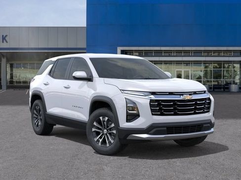 New 2027 Chevrolet Equinox LT FWD image 7