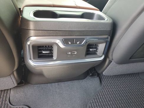 Used 2026 GMC Sierra 2500 Denali Ultimate AWD/4WD image 16