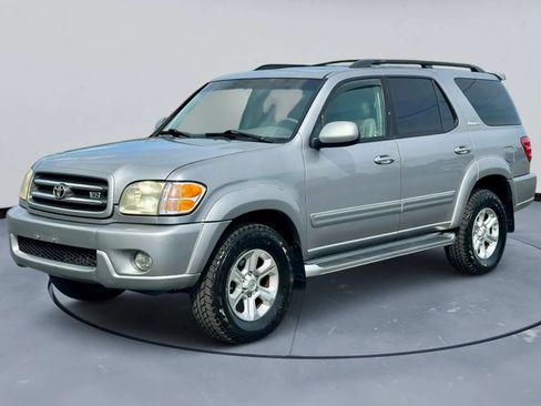 Used 2002 Toyota Sequoia Limited AWD/4WD image 2