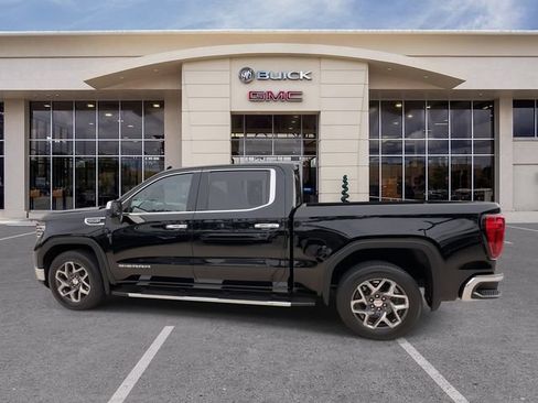 Certified 2024 GMC Sierra 1500 SLT w/ SLT Premium Plus Package RWD image 9