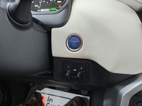 Used 2023 Toyota Tundra Capstone image 31