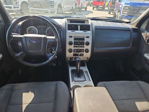 Used 2011 Ford Escape XLT w/ 202A Rapid Spec Order Code AWD/4WD image 10