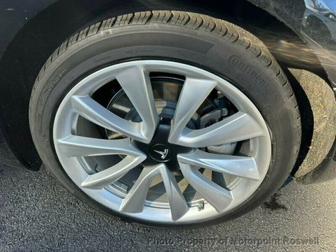 Used 2020 Tesla Model 3 Standard Range Plus image 19