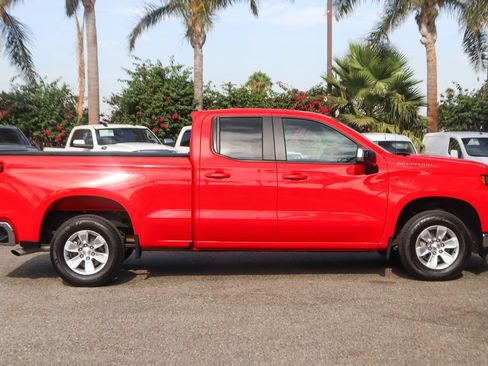Used 2020 Chevrolet Silverado 1500 LT RWD image 11