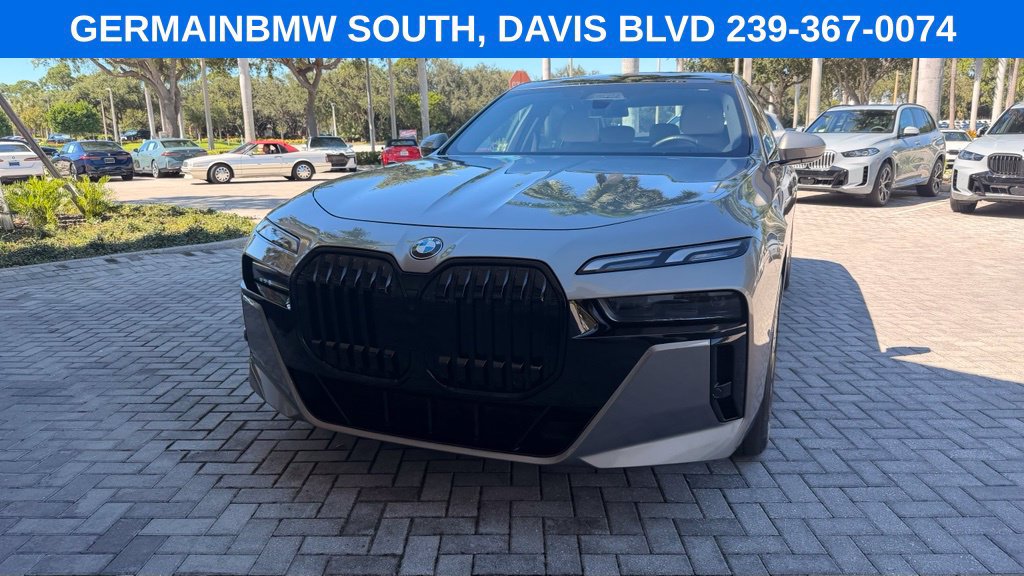 Used 2023 BMW 740i RWD image 4