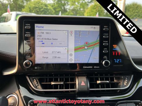 Used 2019 Toyota C-HR Limited image 11