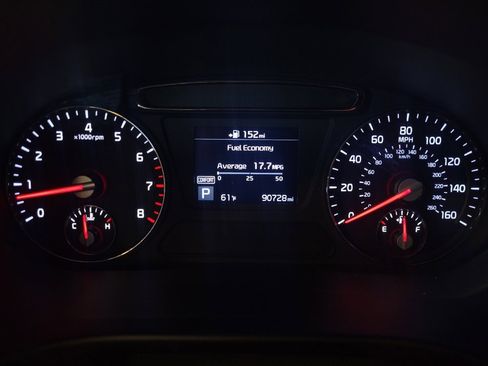 Used 2019 Kia Sorento S image 23