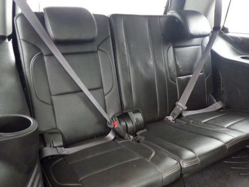 Used 2015 GMC Yukon Denali AWD/4WD image 17