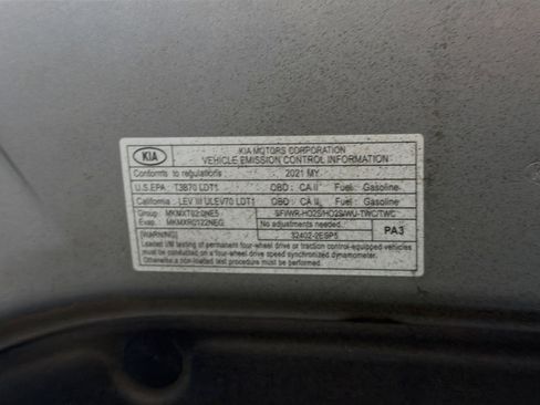 Used 2021 Kia Seltos LX image 16