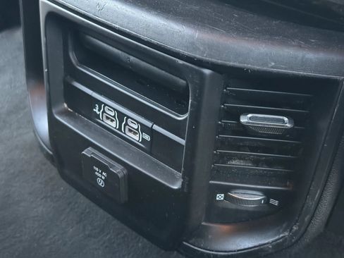 Used 2020 RAM 1500 Big Horn AWD/4WD image 21